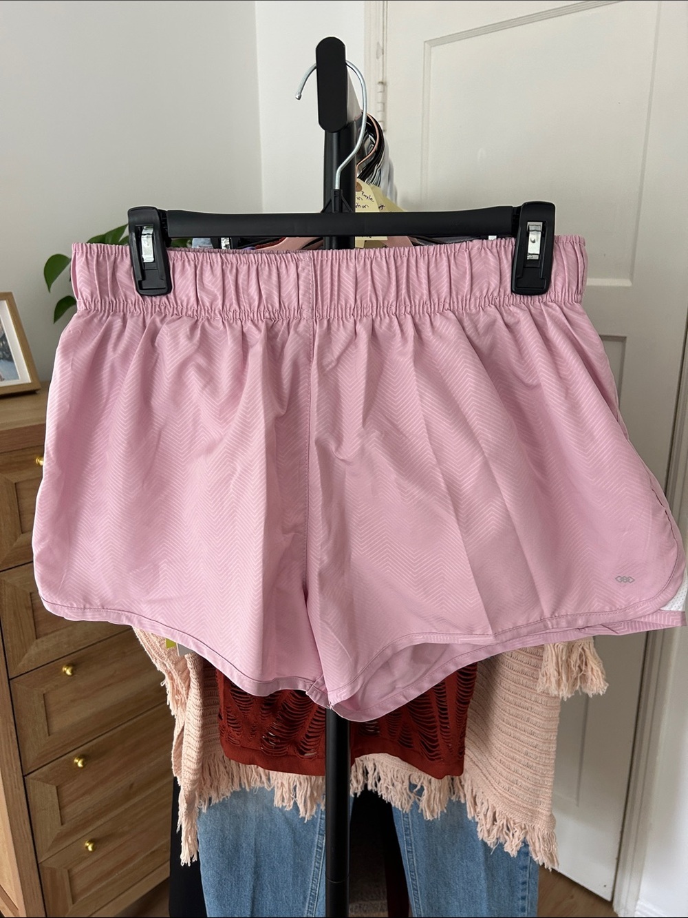 Leg3nd Athletic Shorts. Size large. 4” inseam. Has underwear liner.